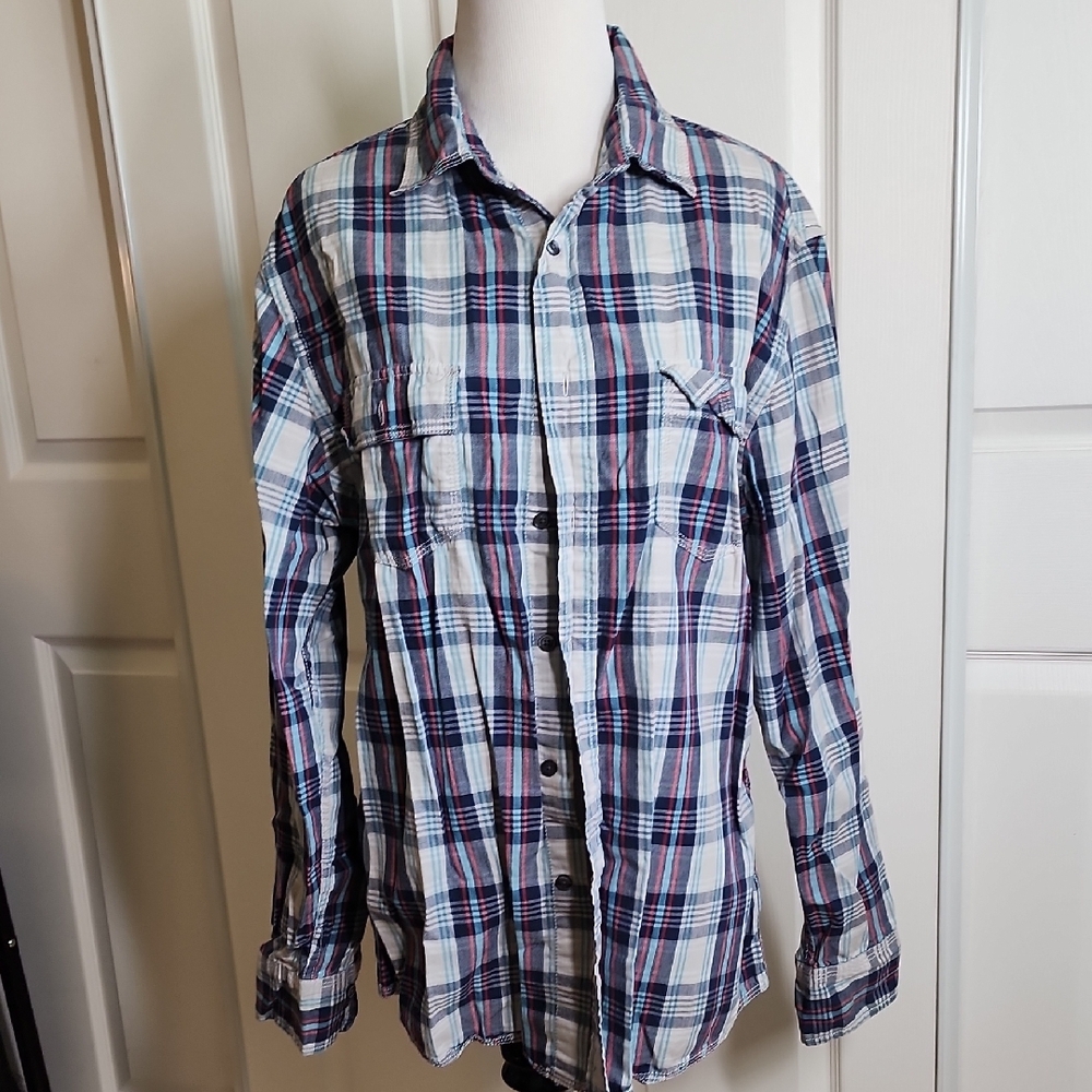 Blue and White Casual Button Down Shirt with Plaid Design